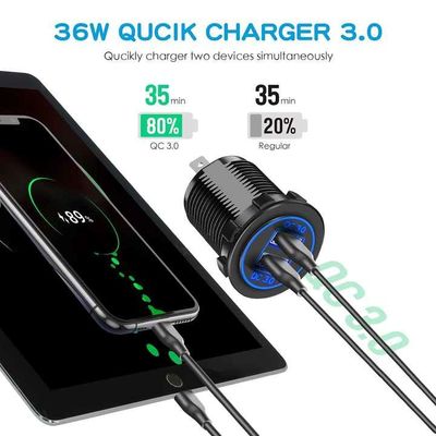 4 Panel 36W QC3.0 Dual USB Car Charger 12-24V Voltage Switch ABS / PC